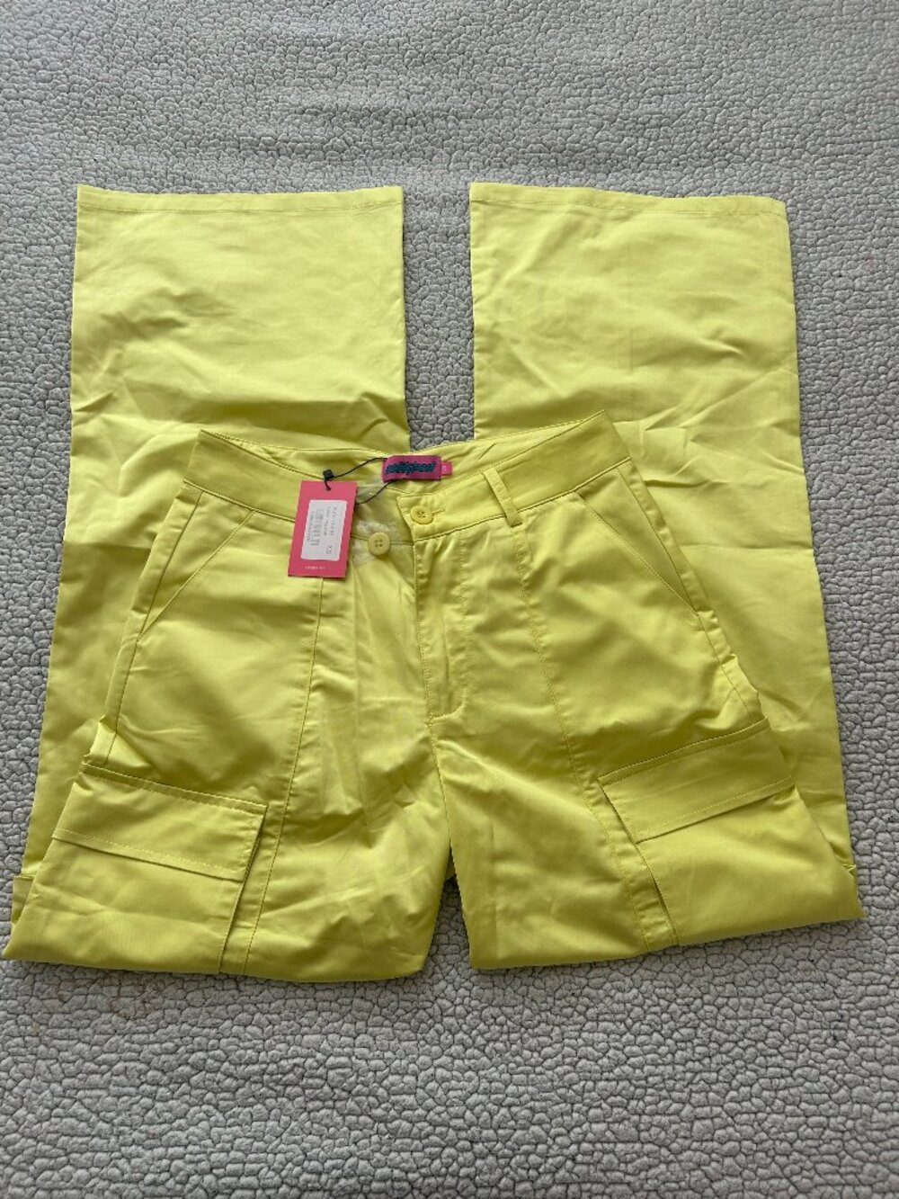 (NWT) Edikted -- yellow cargo flare nylon pants